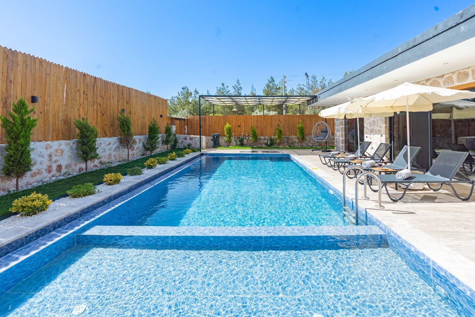 Villa Enes Wiev 2 — 18