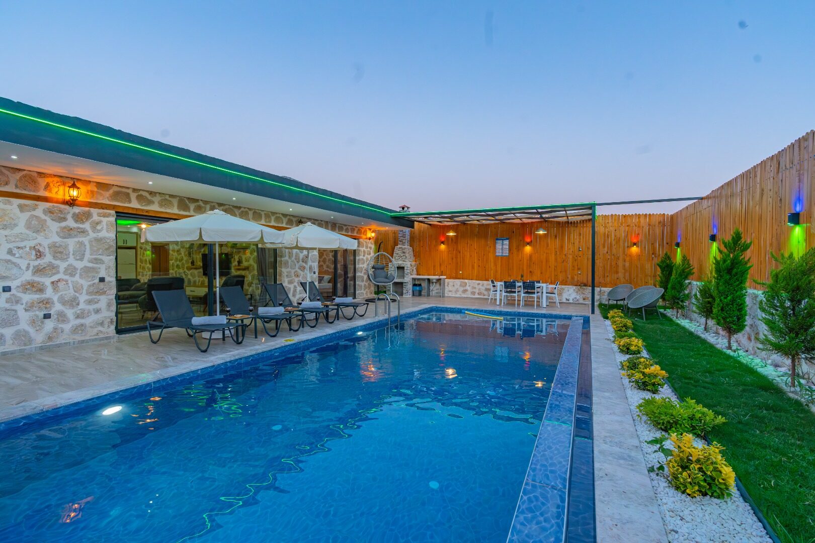 Villa Enes Wiev 2 — 24