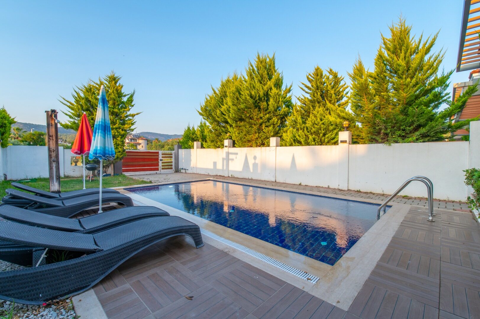 Villa Anka 8 — 15