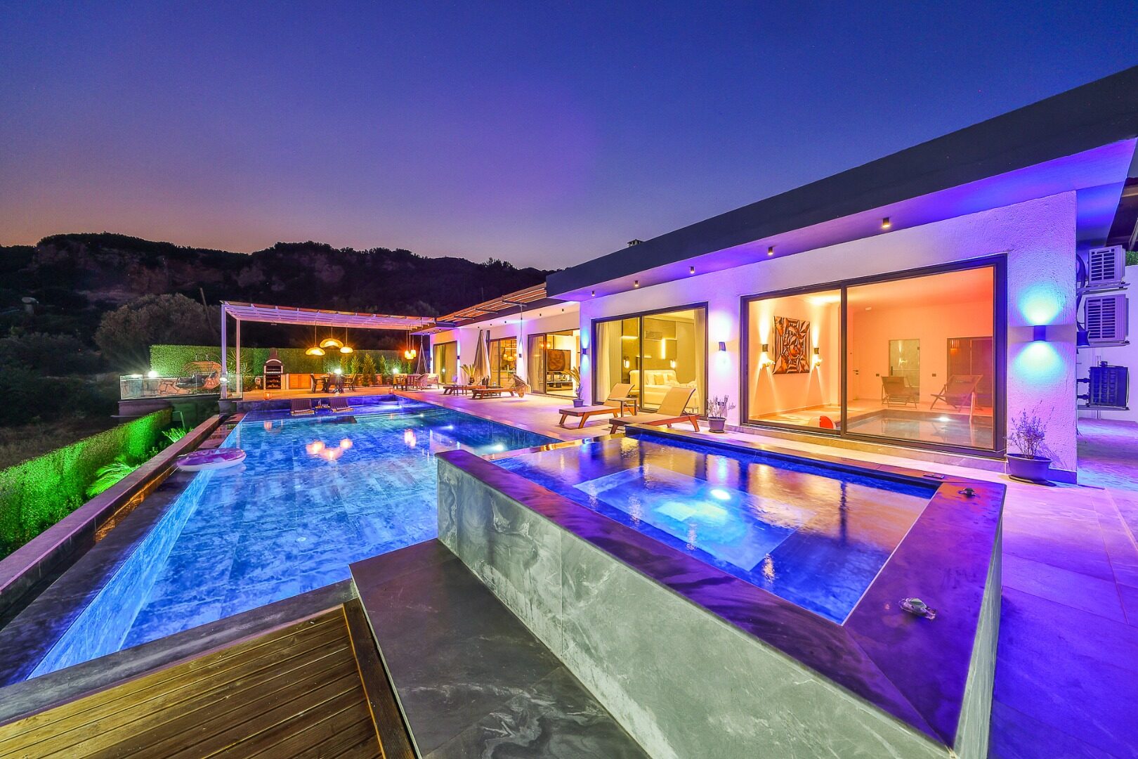 Villa Free — 9