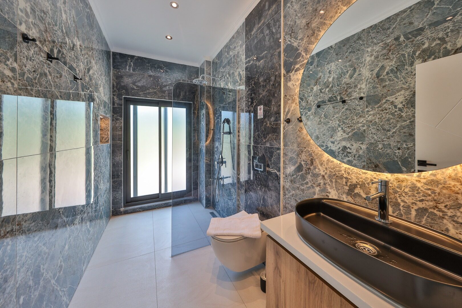 Villa Free — 36