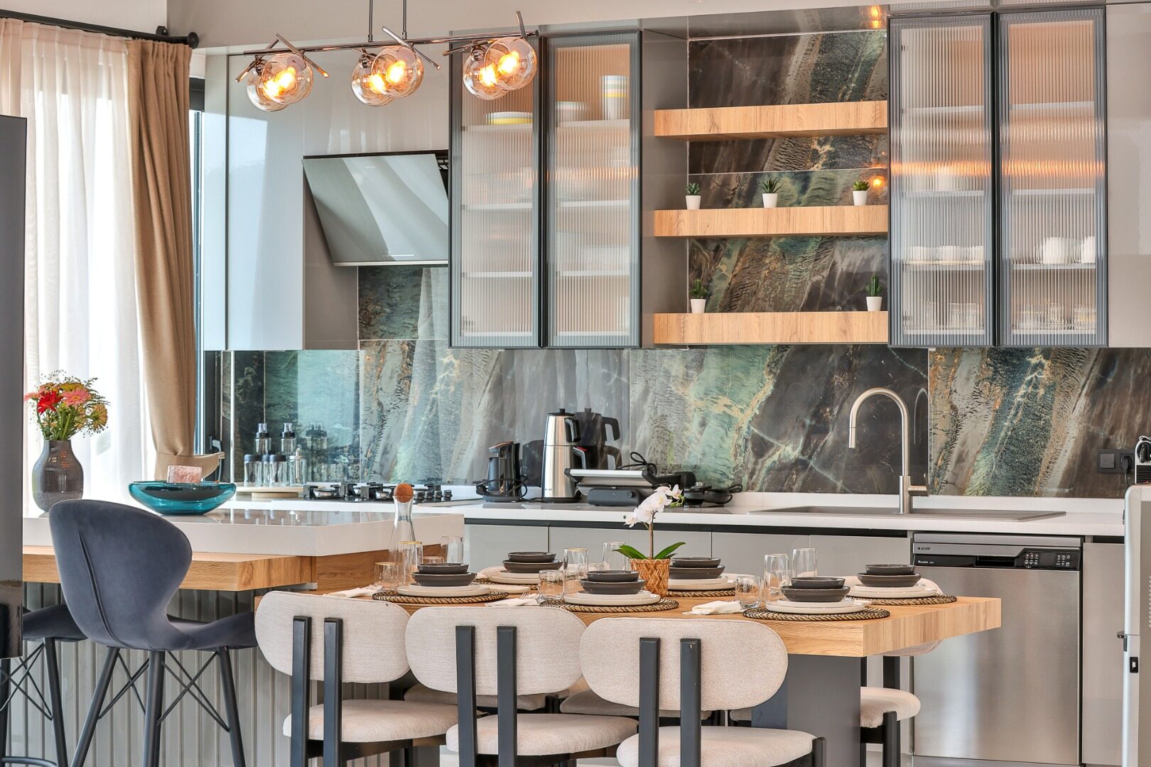 Villa Free — 50