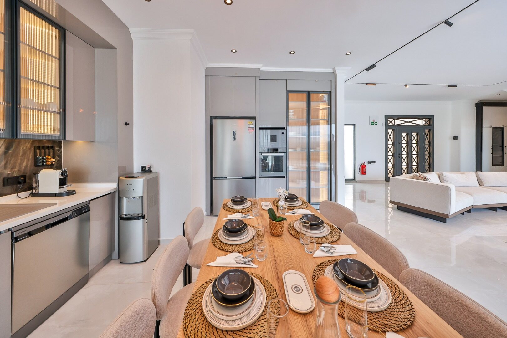 Villa Free — 54