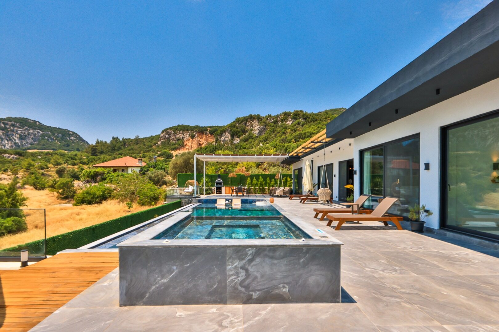 Villa Free — 73