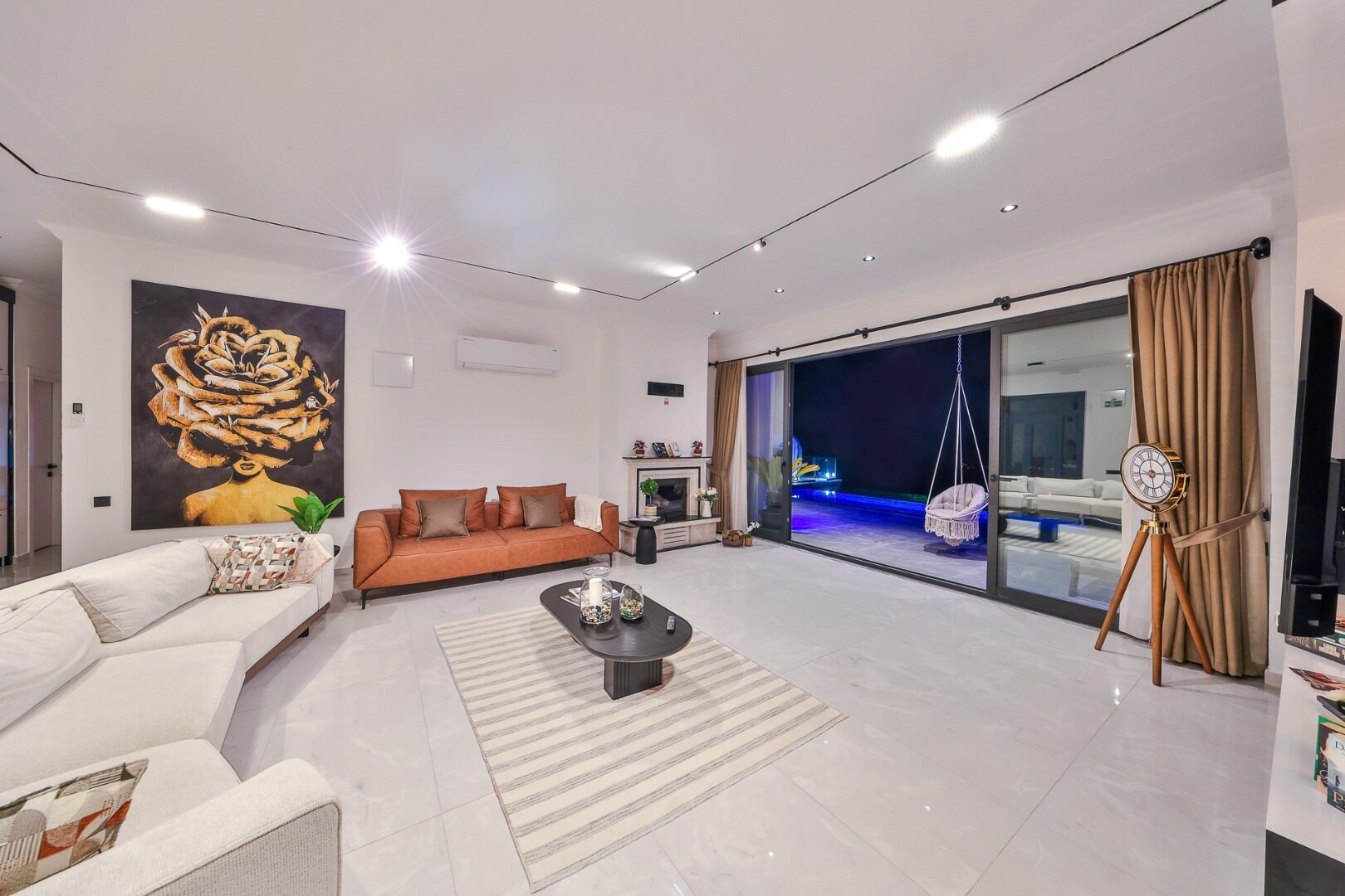 Villa Free — 113