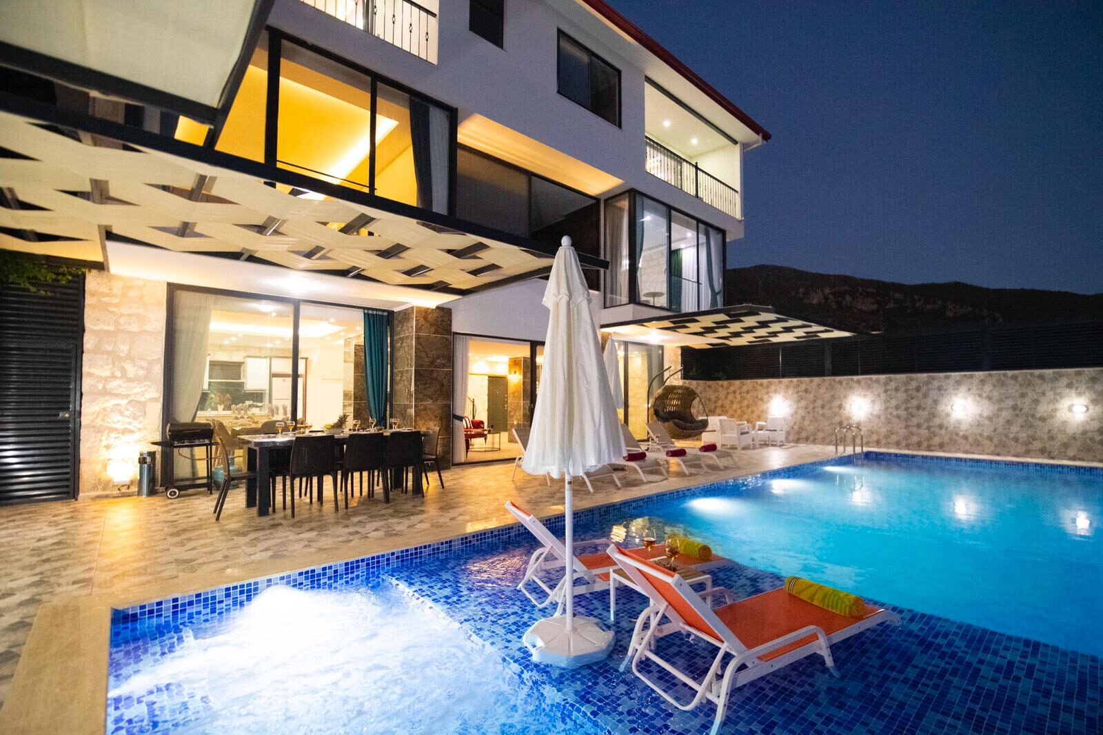 Villa İzo — 129