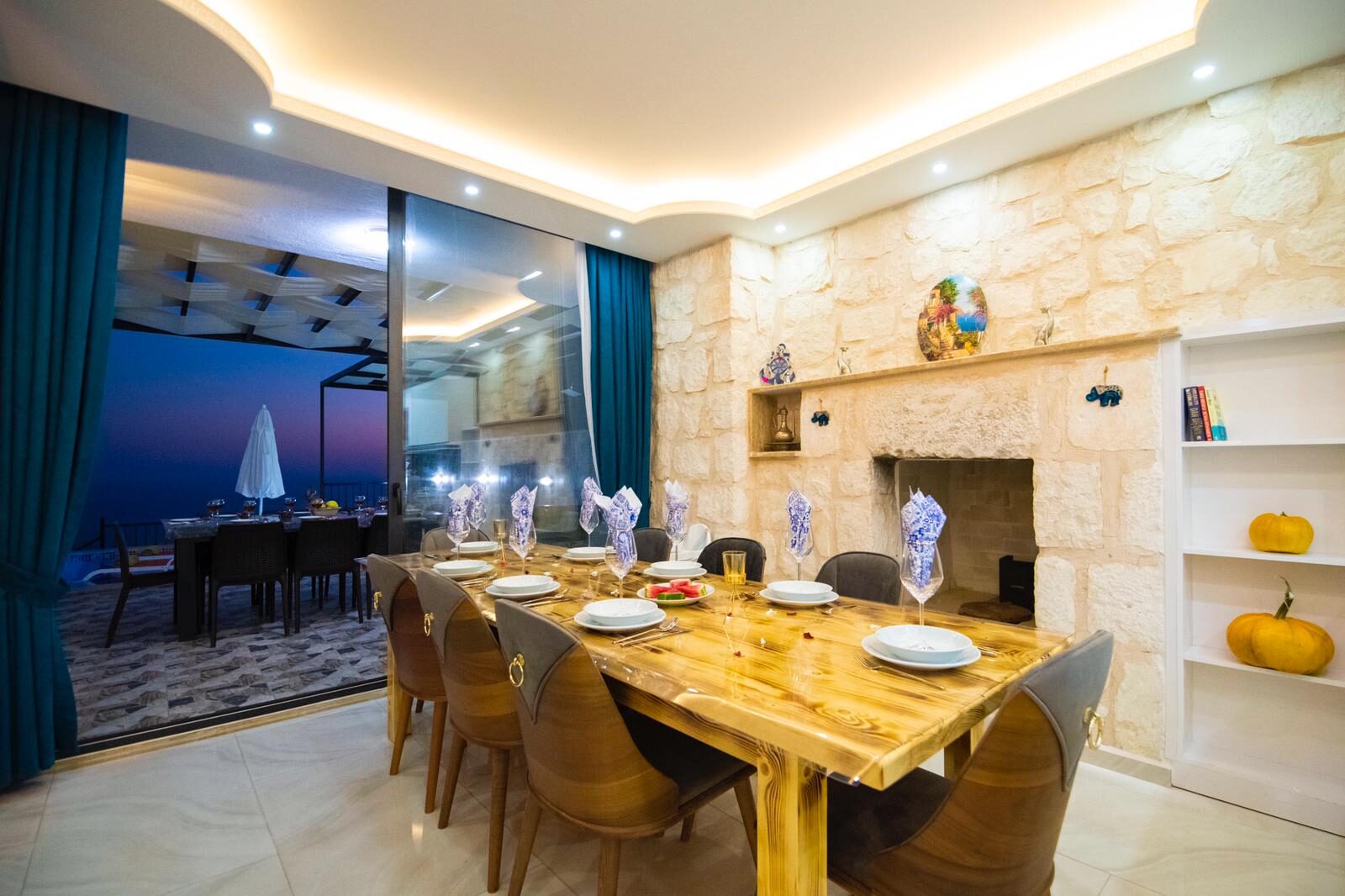 Villa İzo — 130