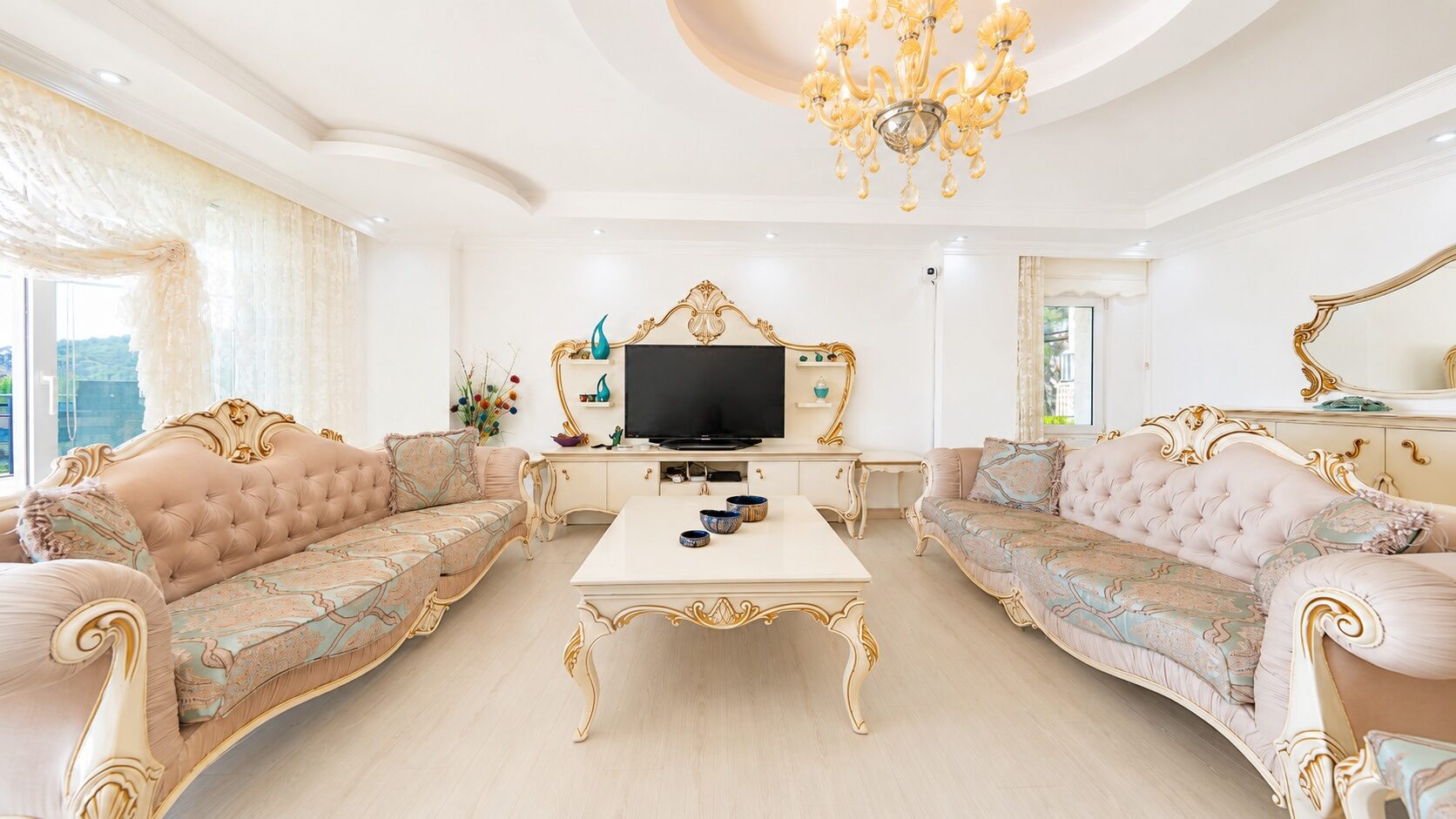 Villa Velaris — 16