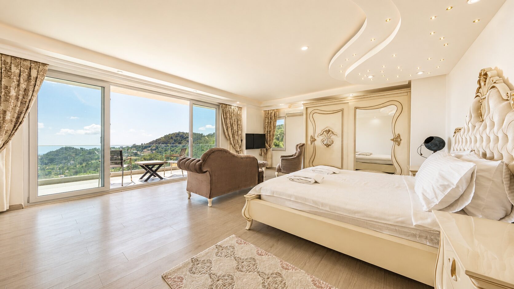 Villa Velaris — 35