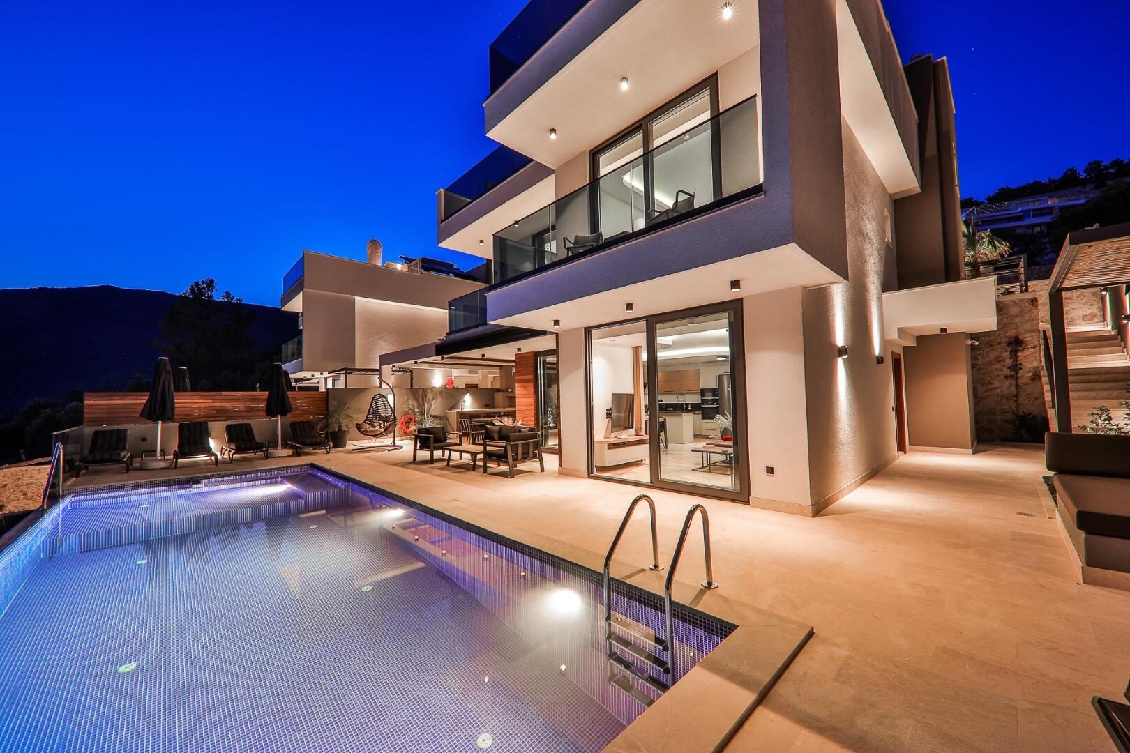 Villa Dreams — 5