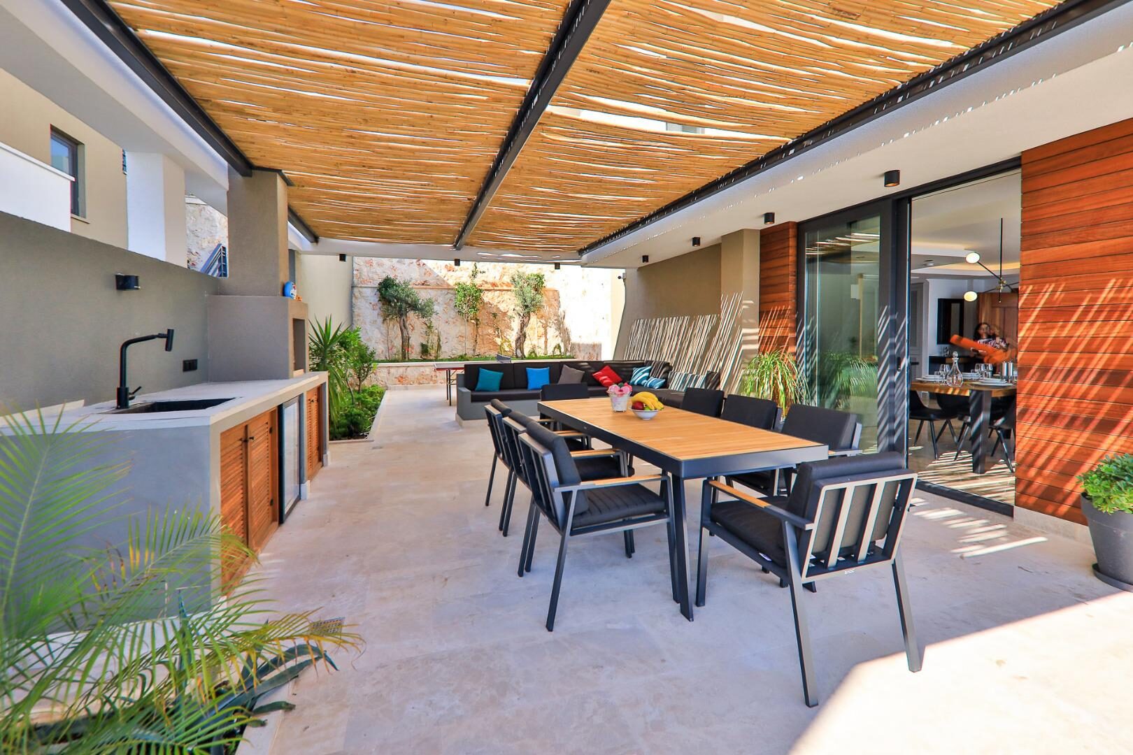 Villa Sweet — 25