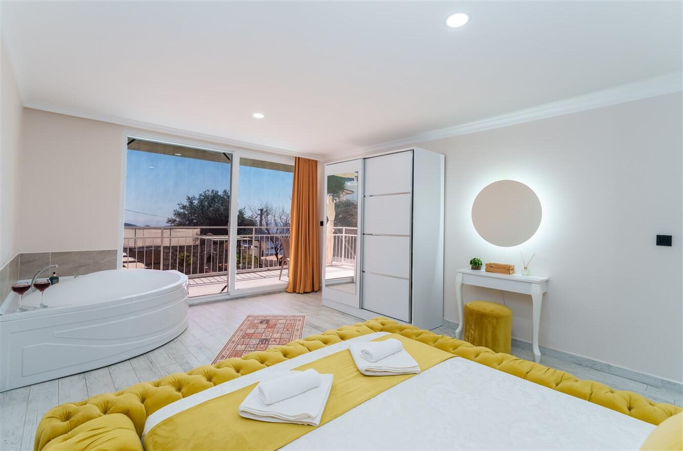 Villa Smyrna — 61