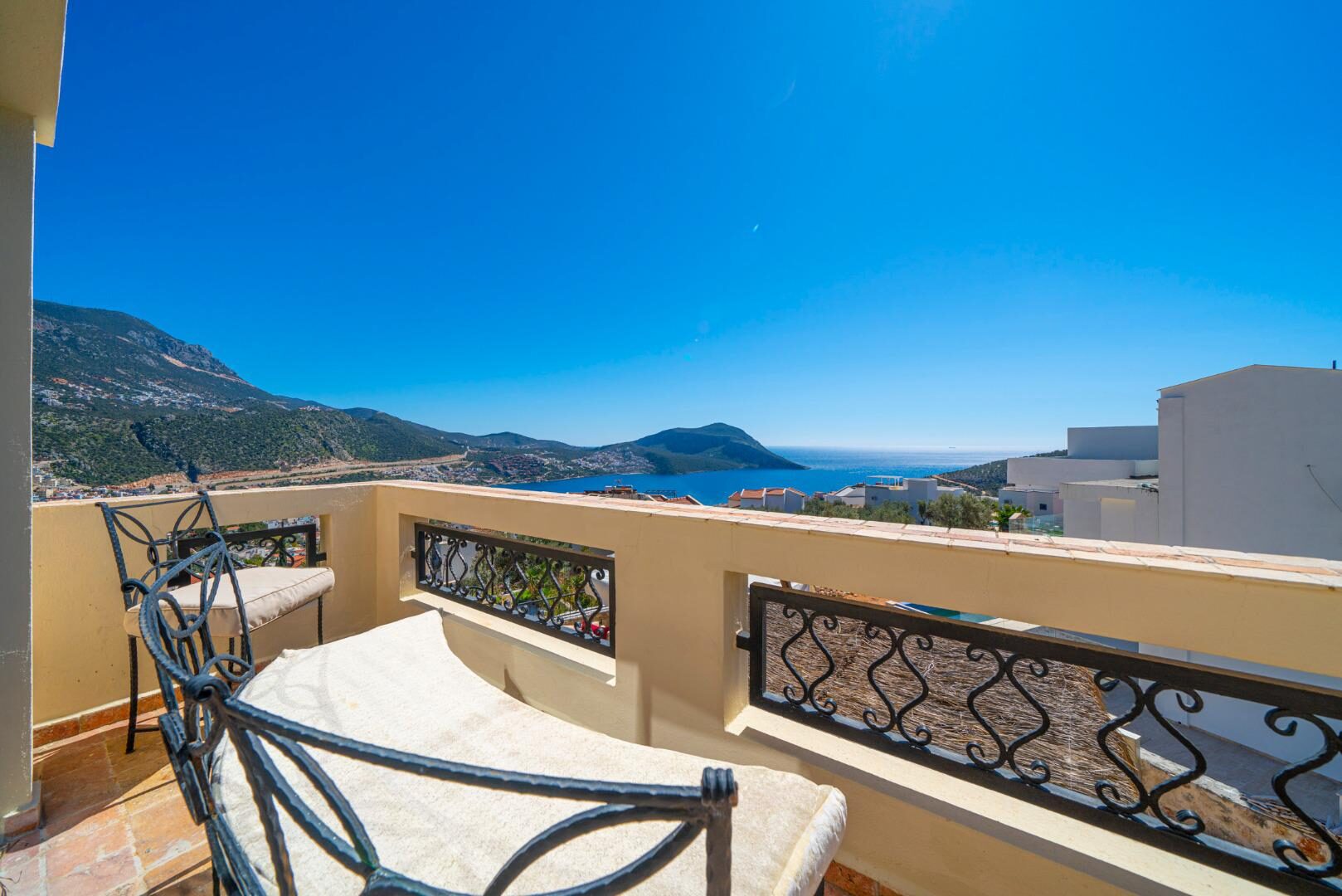 Villa Tashla — 22
