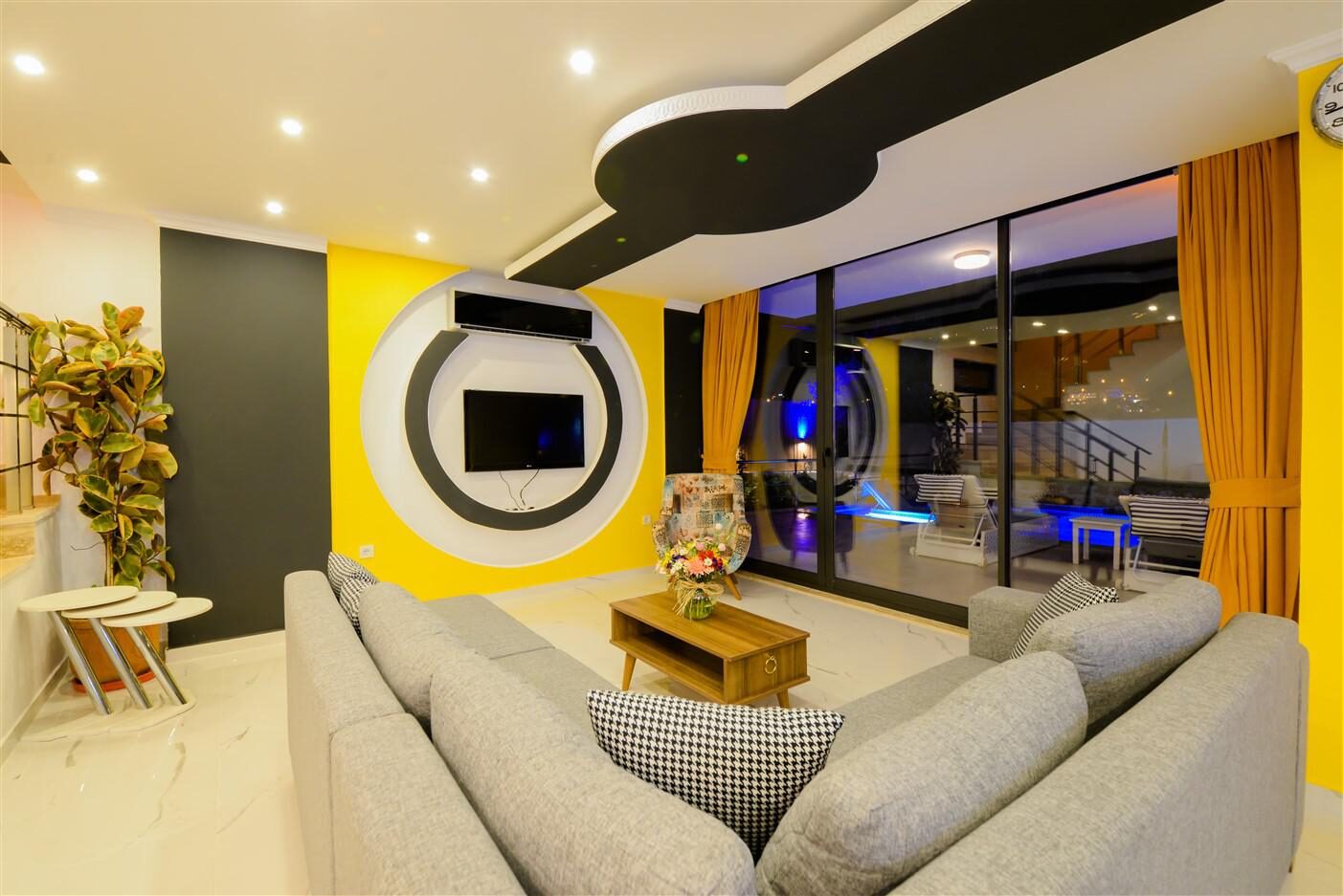 Villa Black Rose — 50