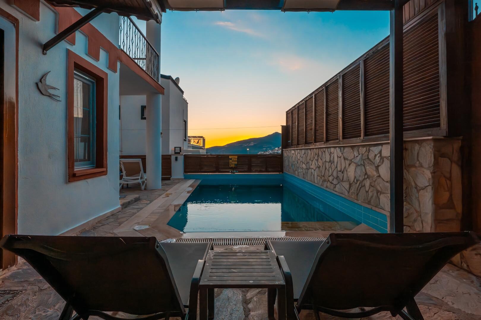 Villa Caledonia — 14