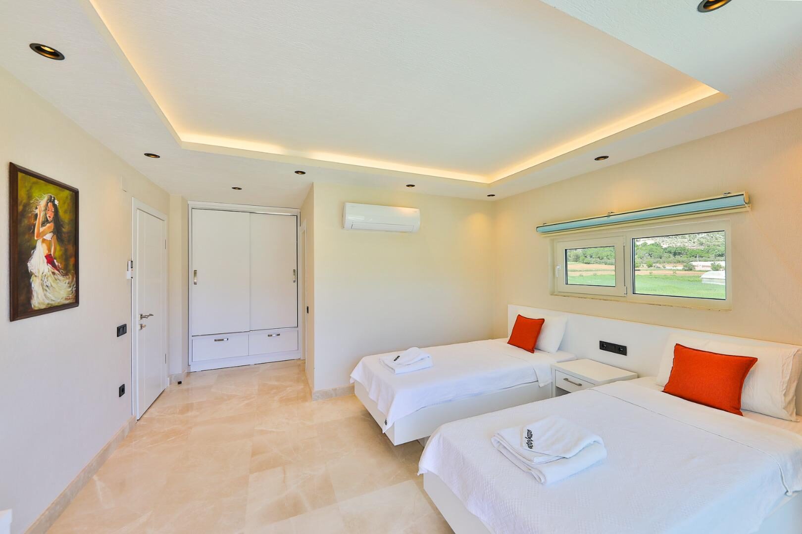 Villa Safter — 47
