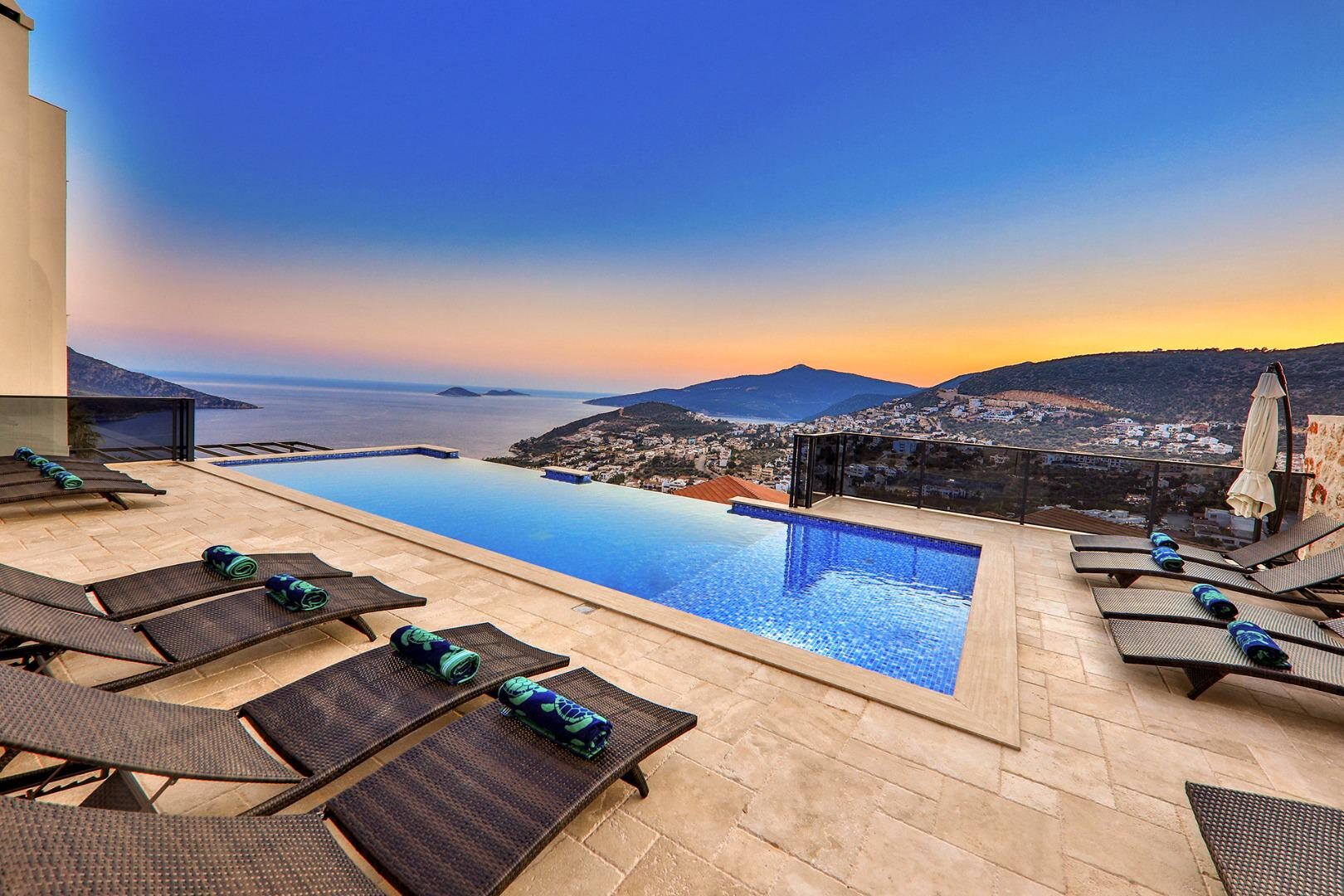 Villa Luxury — 5