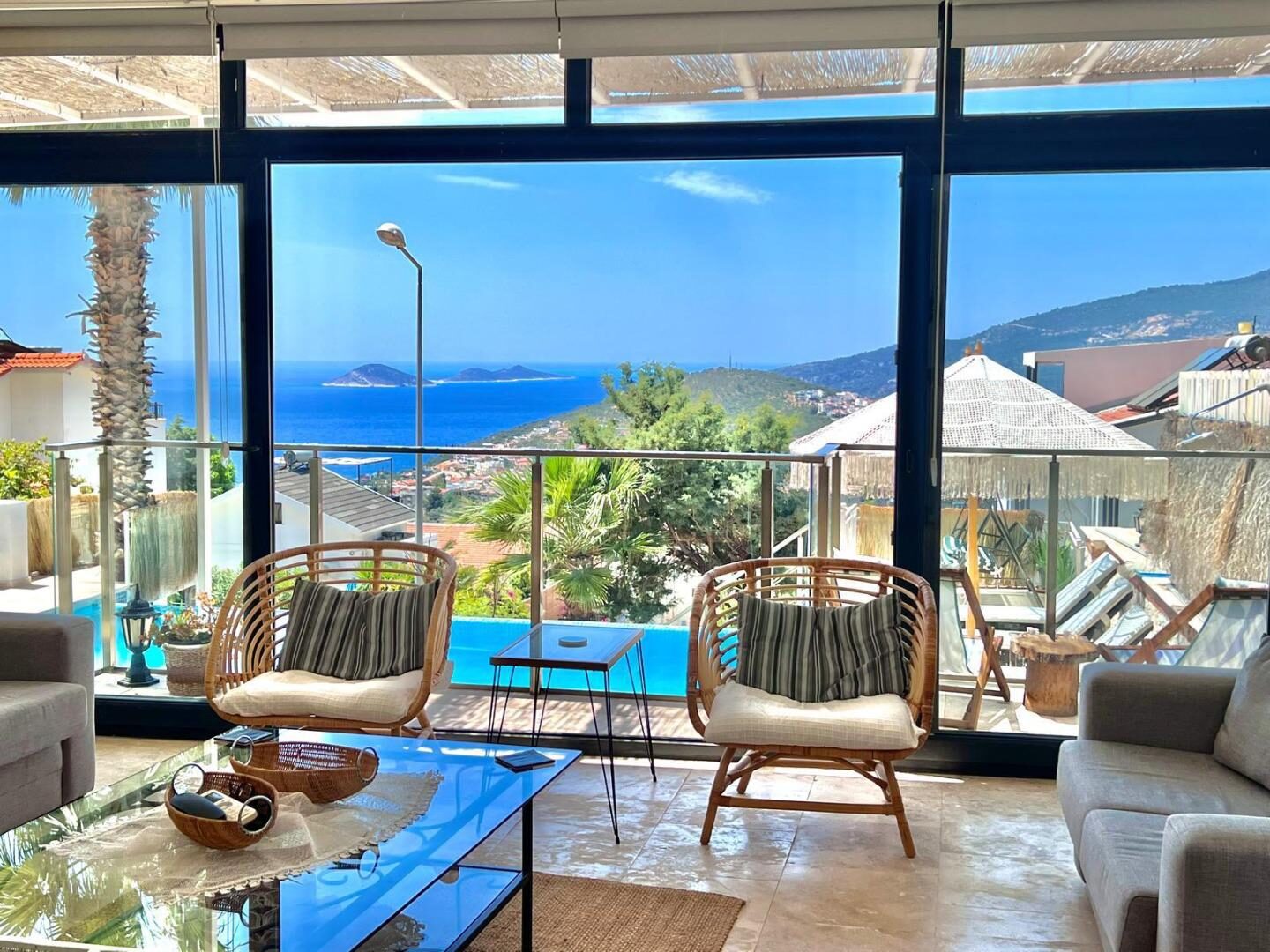 Villa Şerefe — 17
