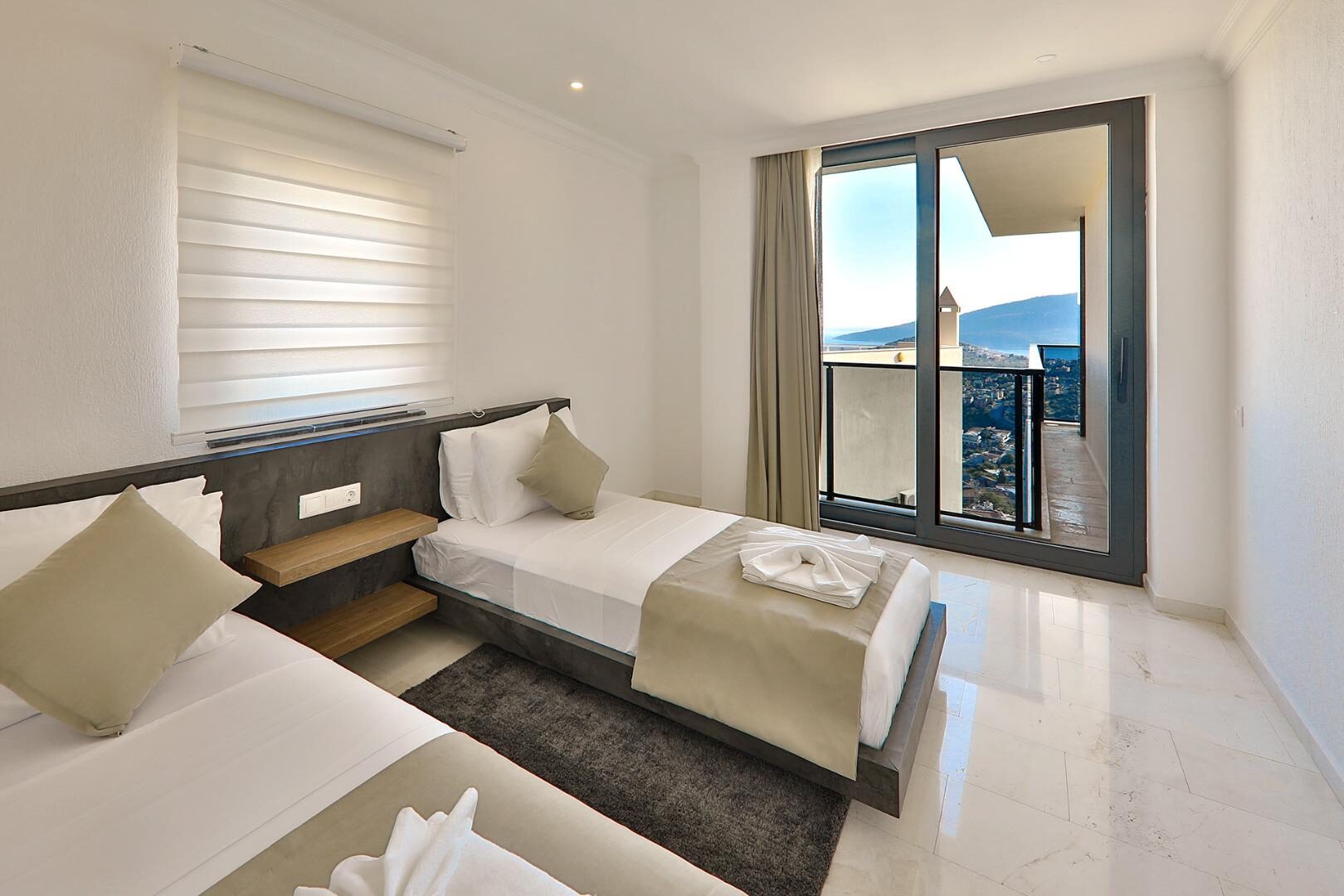 Villa Luxury — 31