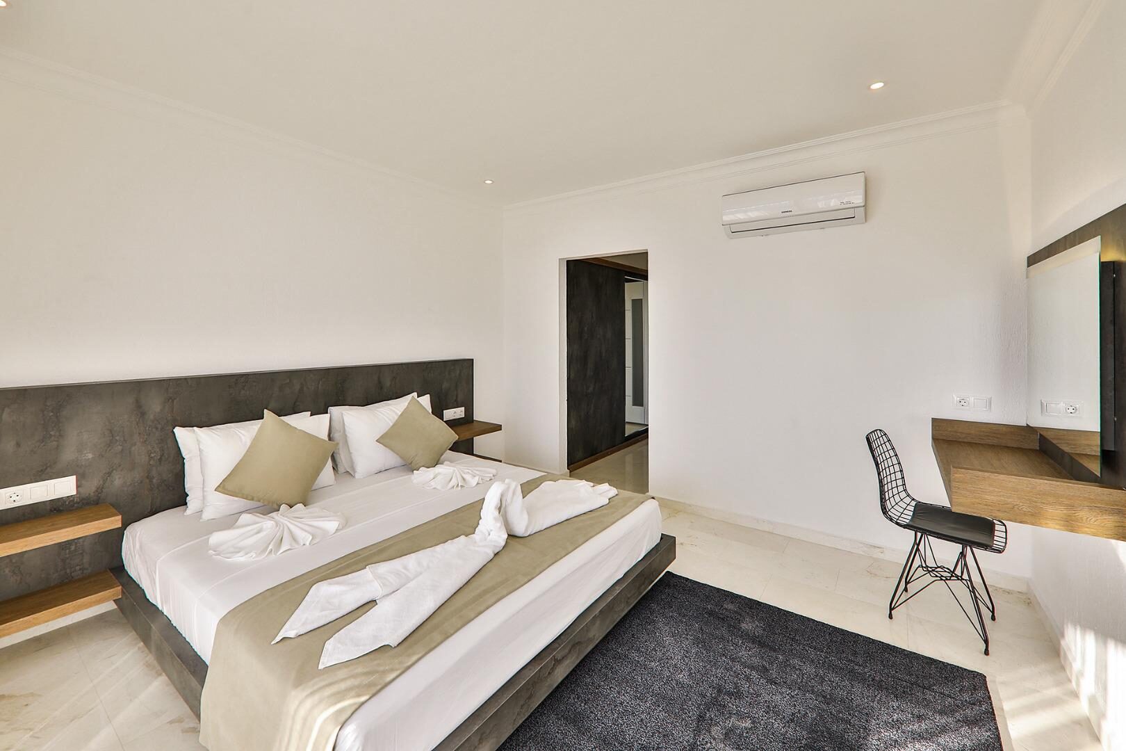 Villa Luxury — 33