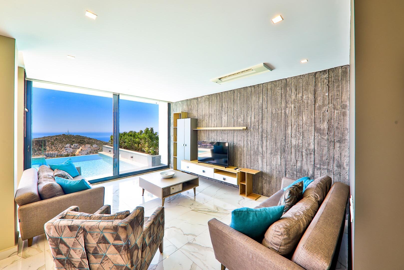 Villa Skylight — 43