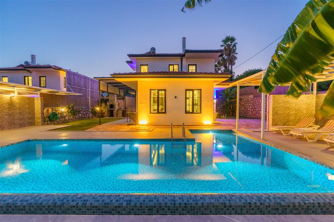 Villa Sazak Uno — 1