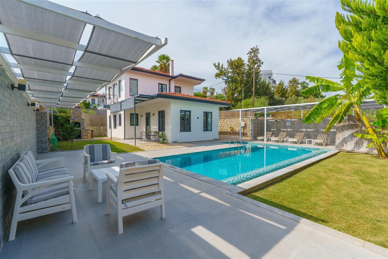 Villa Sazak Uno — 13