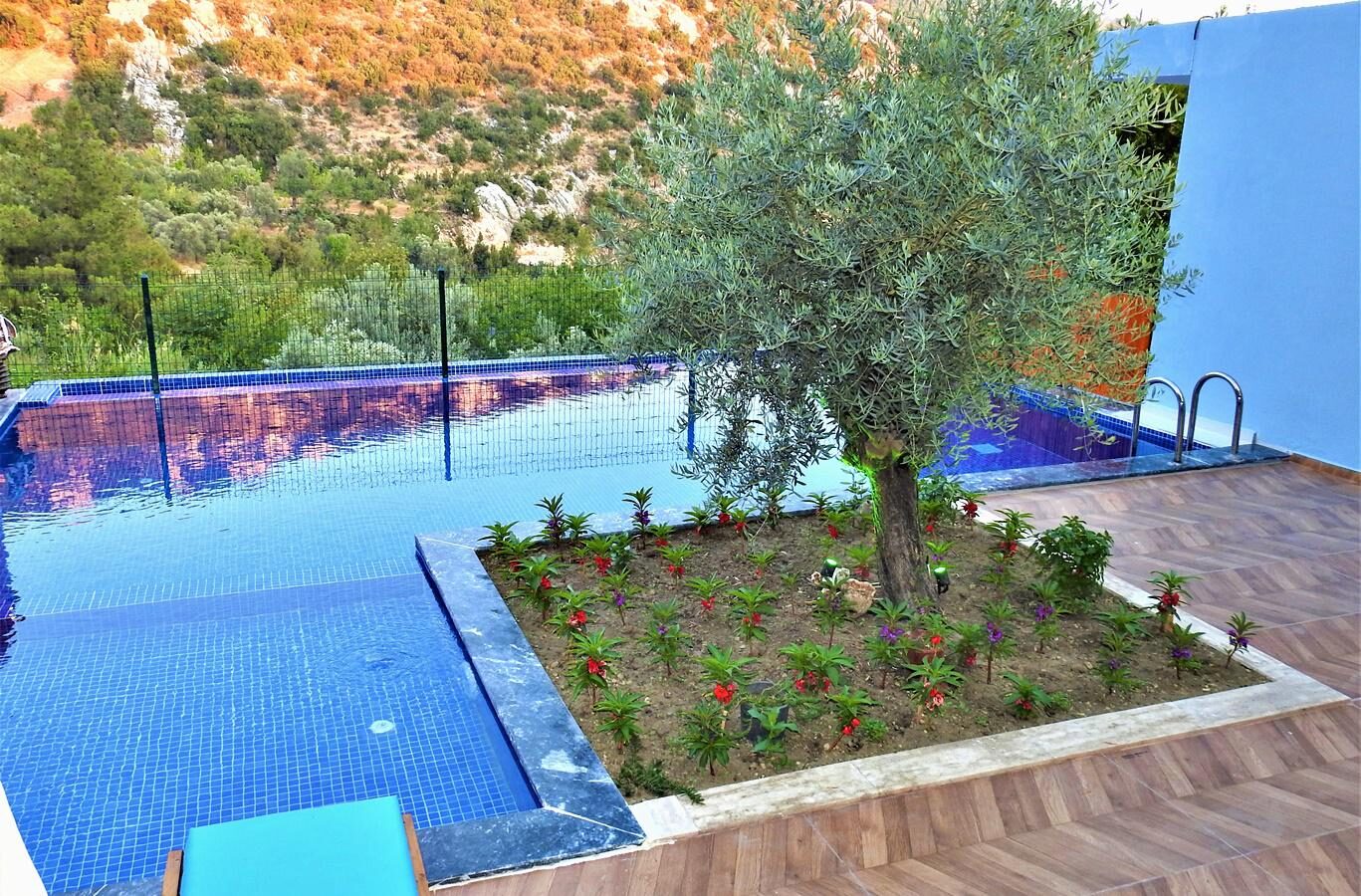 Villa Rayna — 3