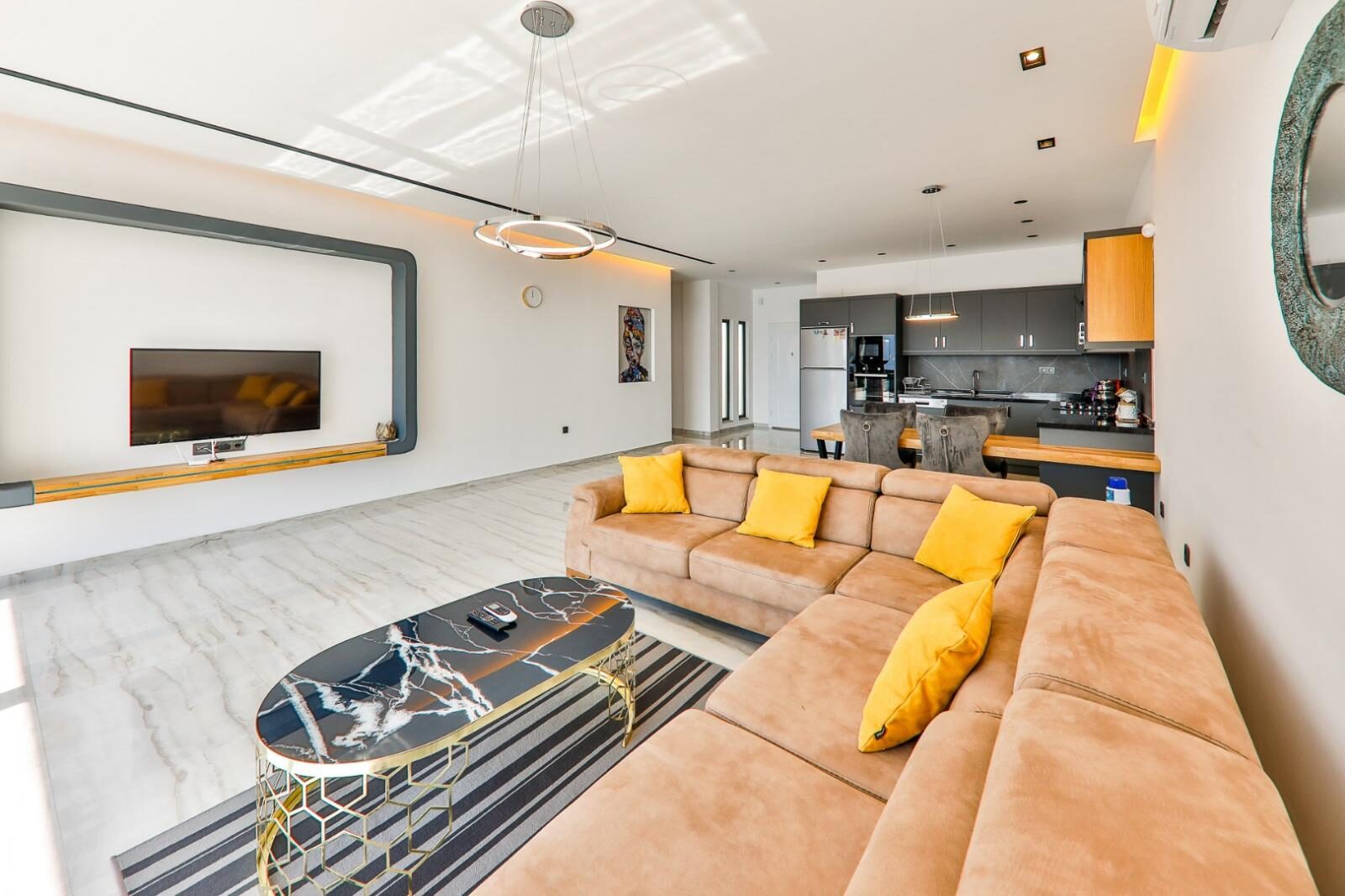 Villa Royal Romeo — 6