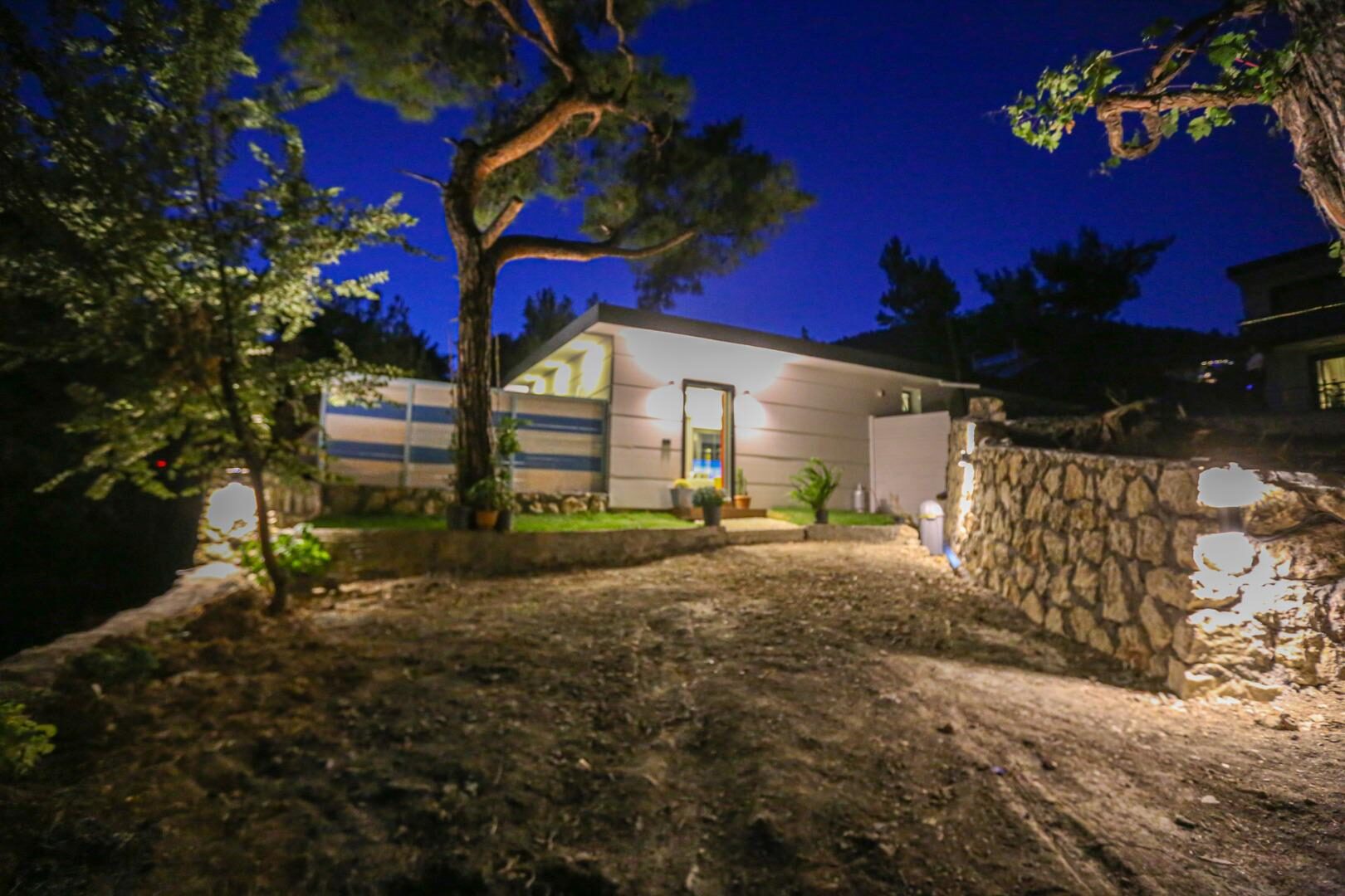 Villa Cazibe — 18