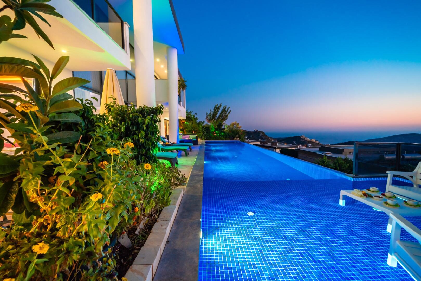 Villa Hyperion — 5