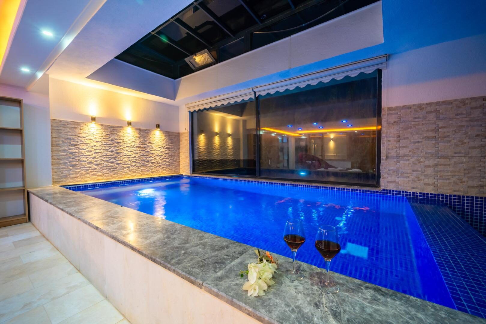 Villa Hyperion — 112