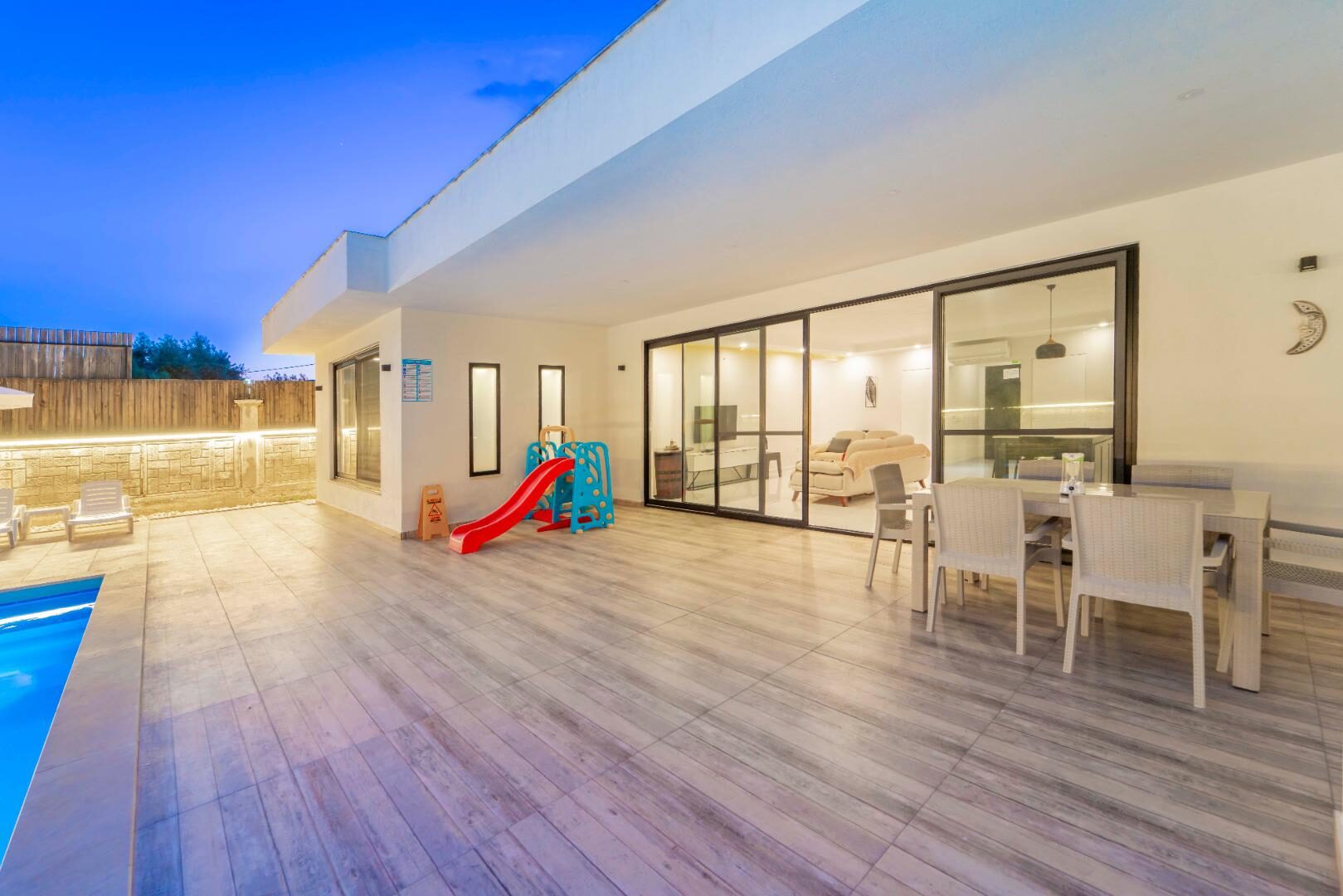 Villa Edda — 11