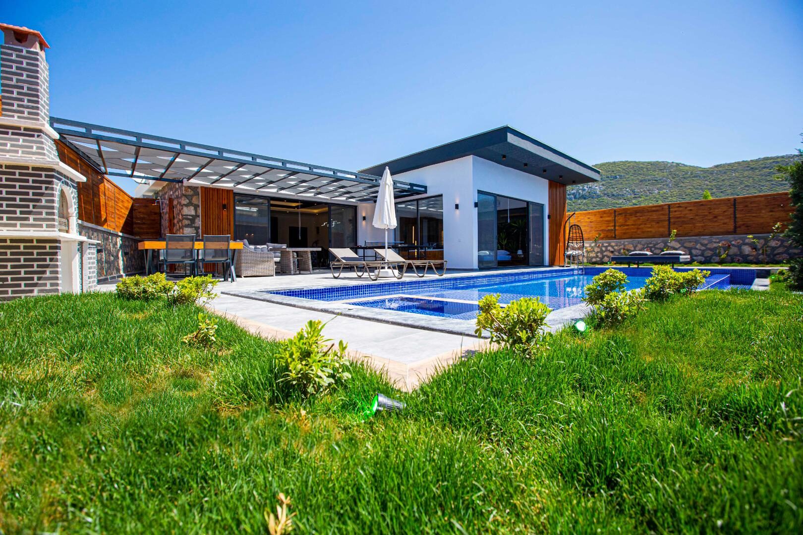 Villa Montenegro — 12