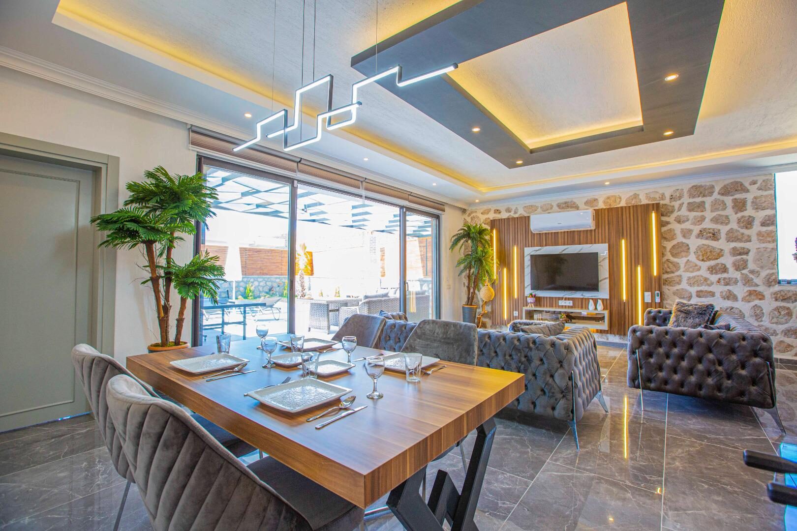 Villa Montenegro — 40