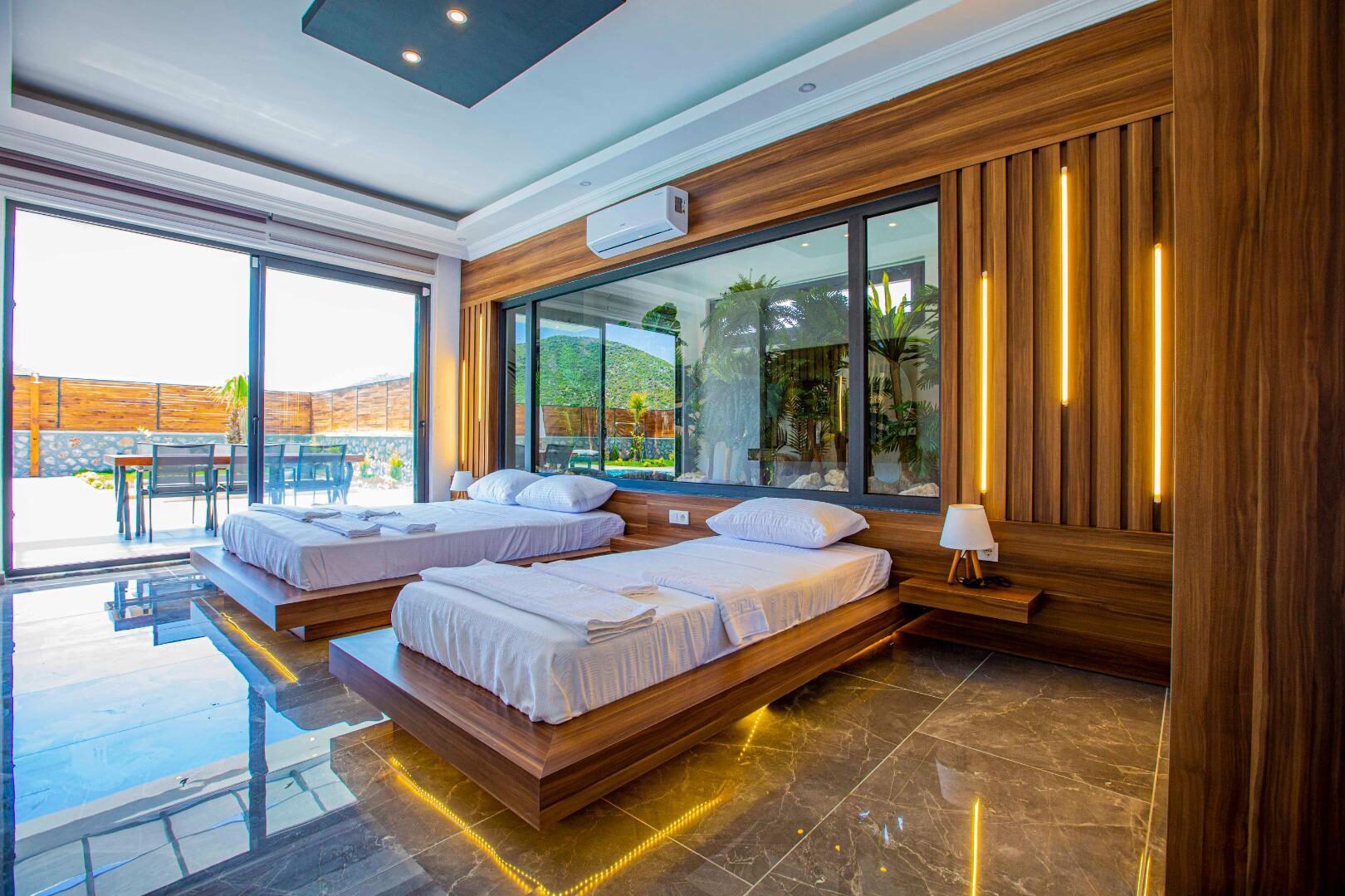 Villa Bahamas — 47