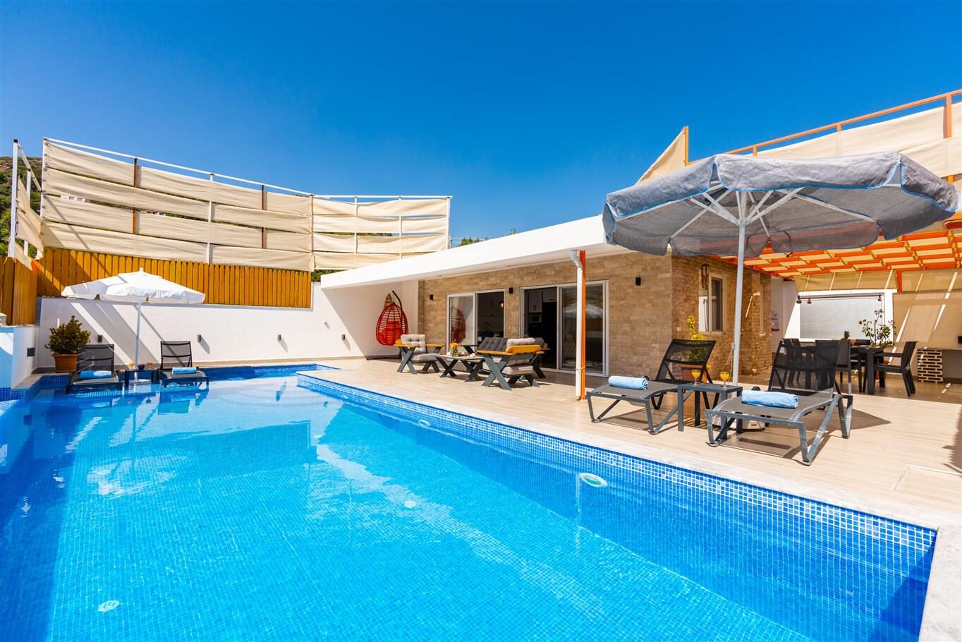 Villa Amber Uno — 5