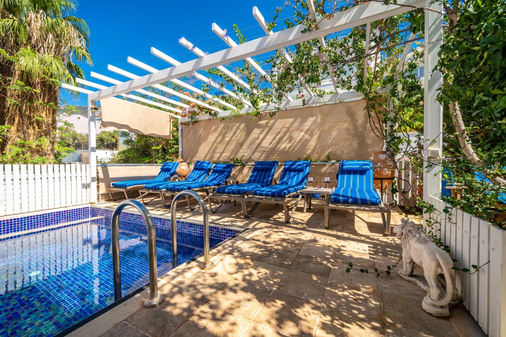 Villa Beyza — 8