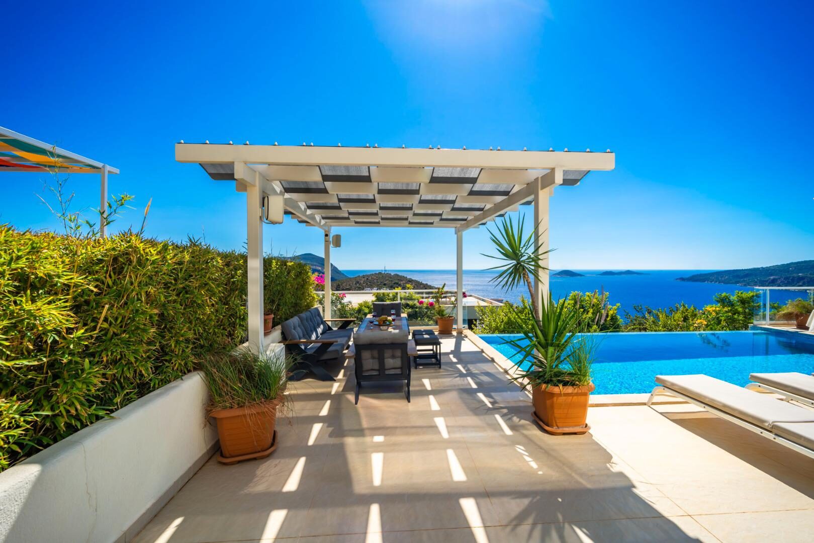 Villa Chremado — 3