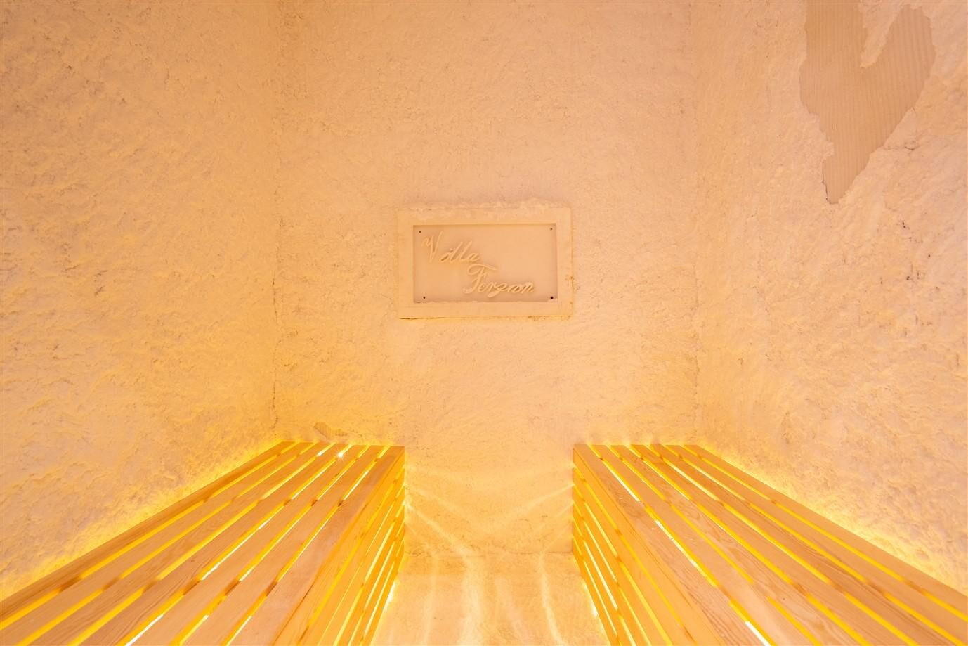 Villa Ferzan — 36