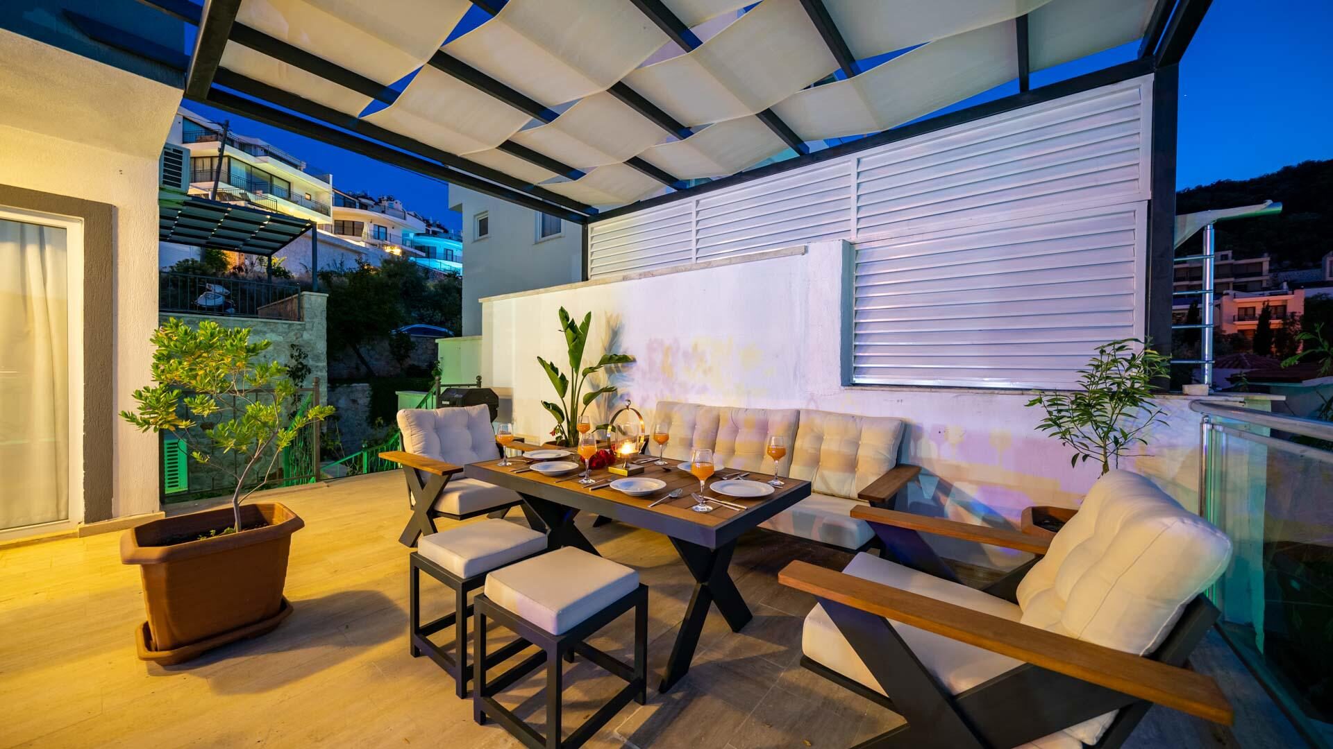 Villa Angel — 37