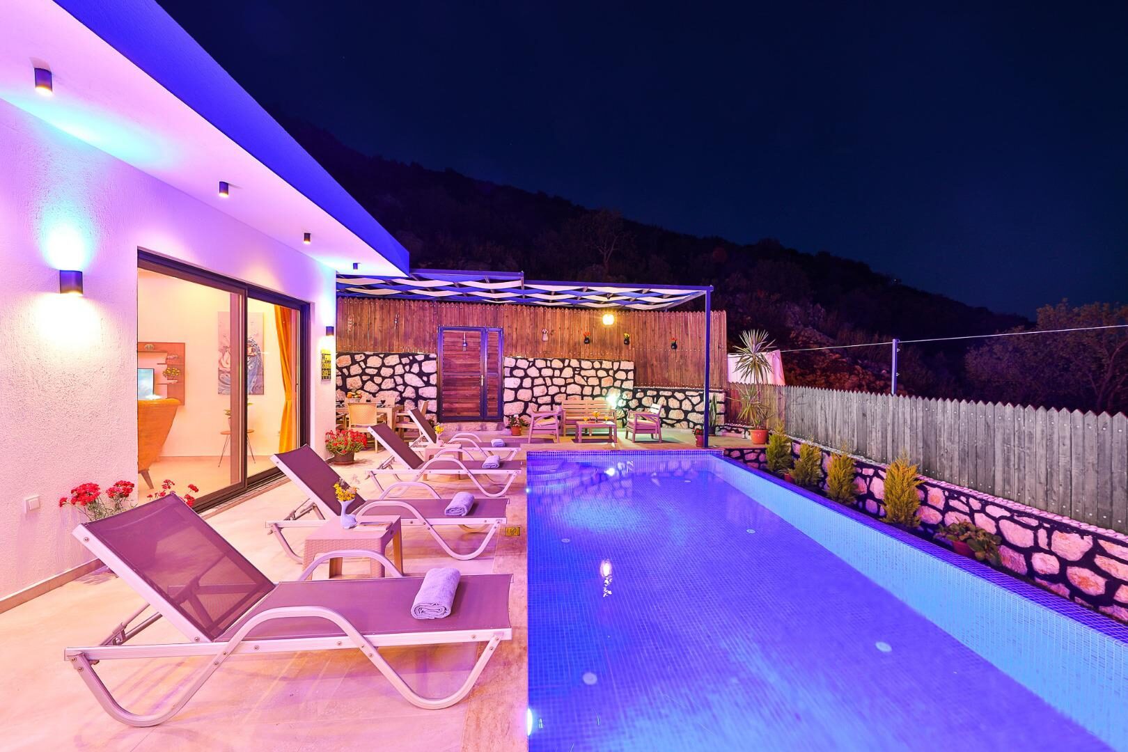 Villa Cancan — 9