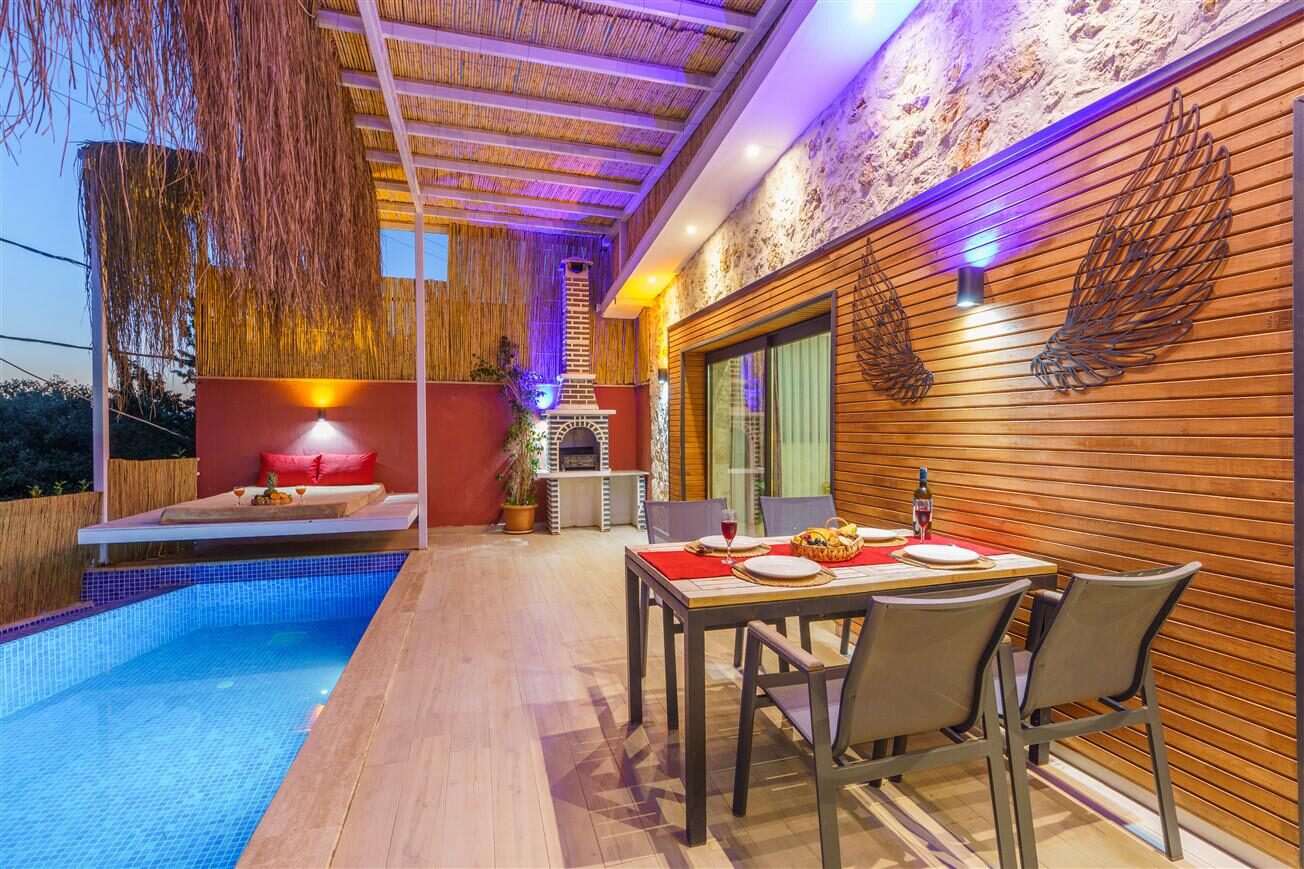 Villa Mira Queen — 24