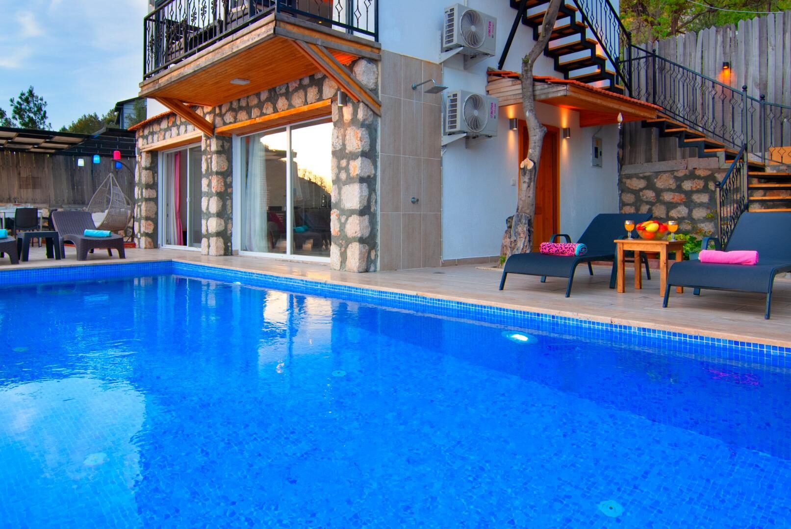 Villa Saten — 10