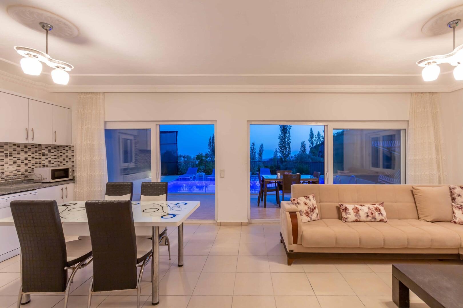 Villa Heves — 27