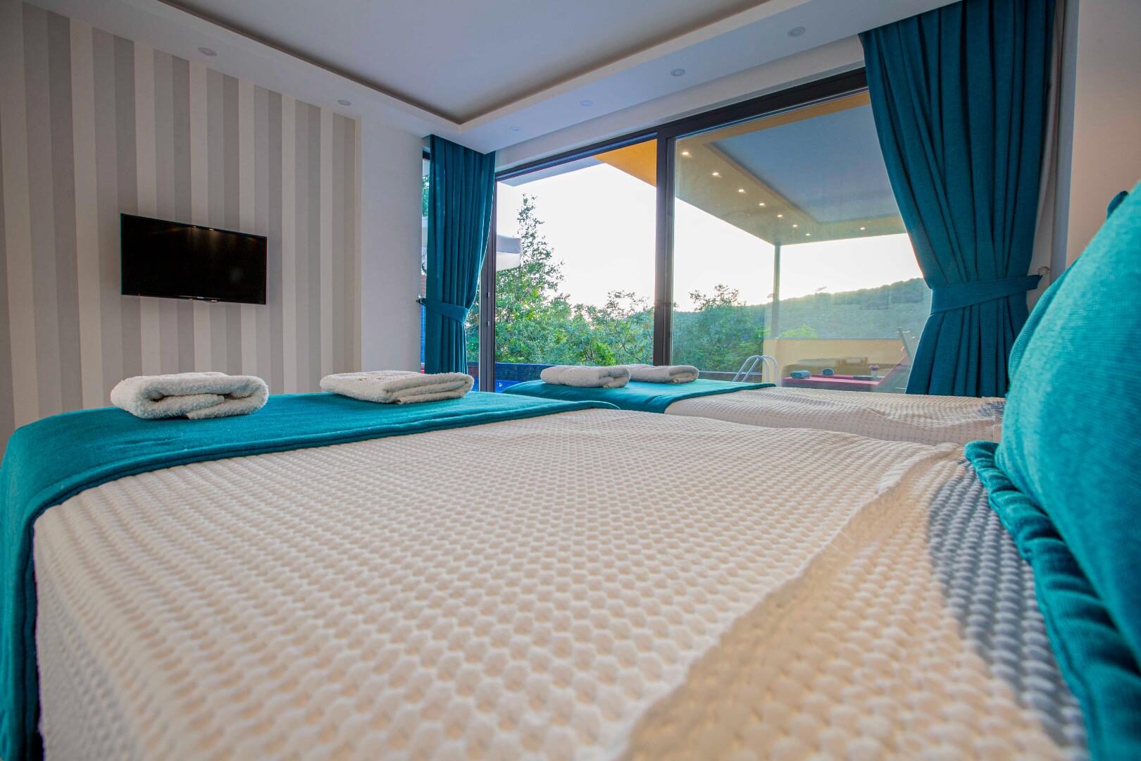 Villa Gold Premium — 32