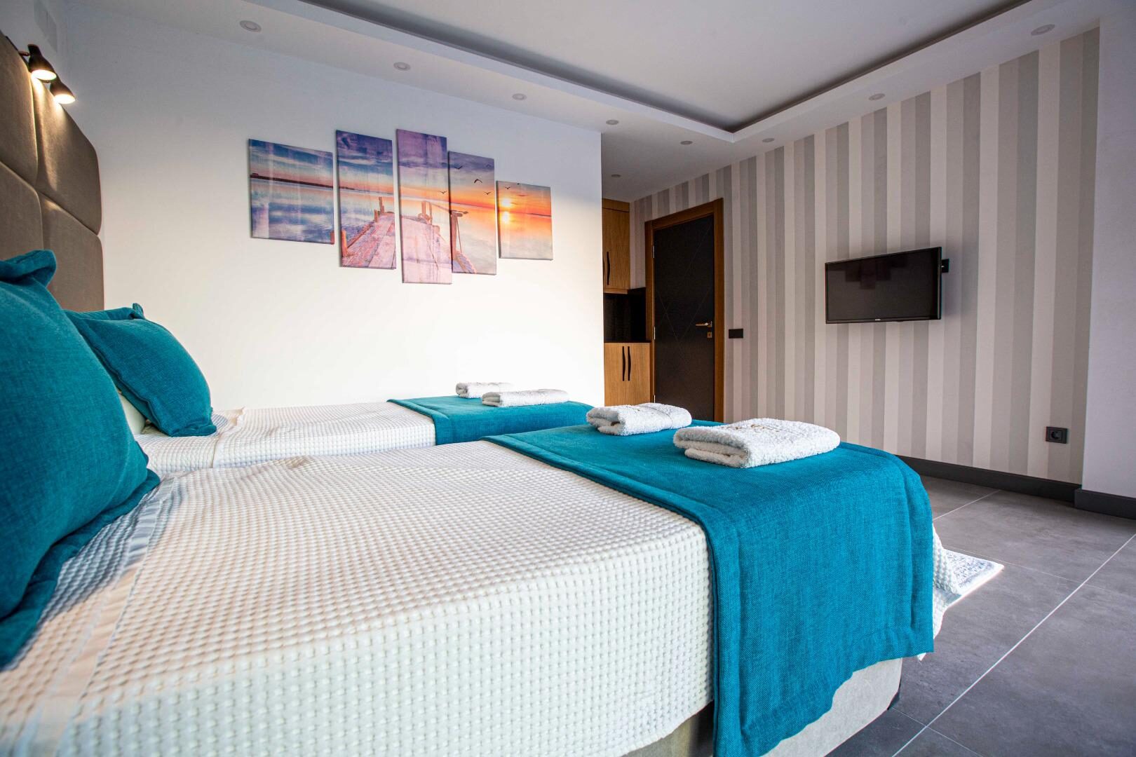 Villa Gold Premium — 33