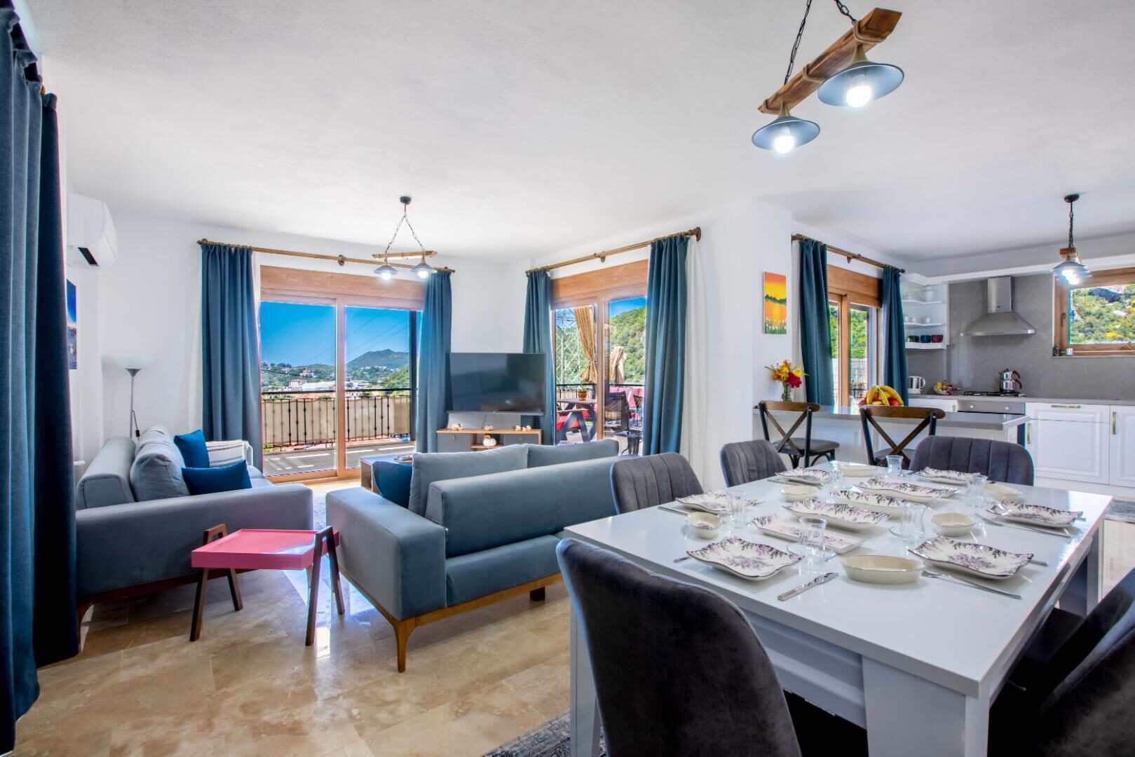 Villa Daphne — 43