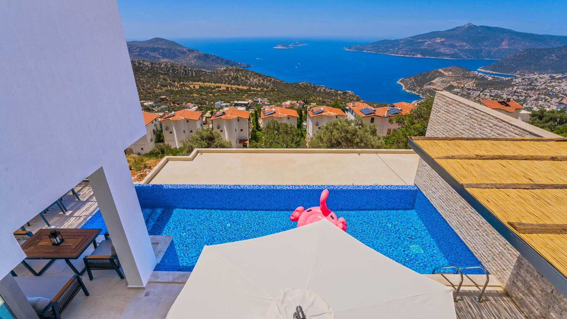 Villa Aldeniz 2 — 81