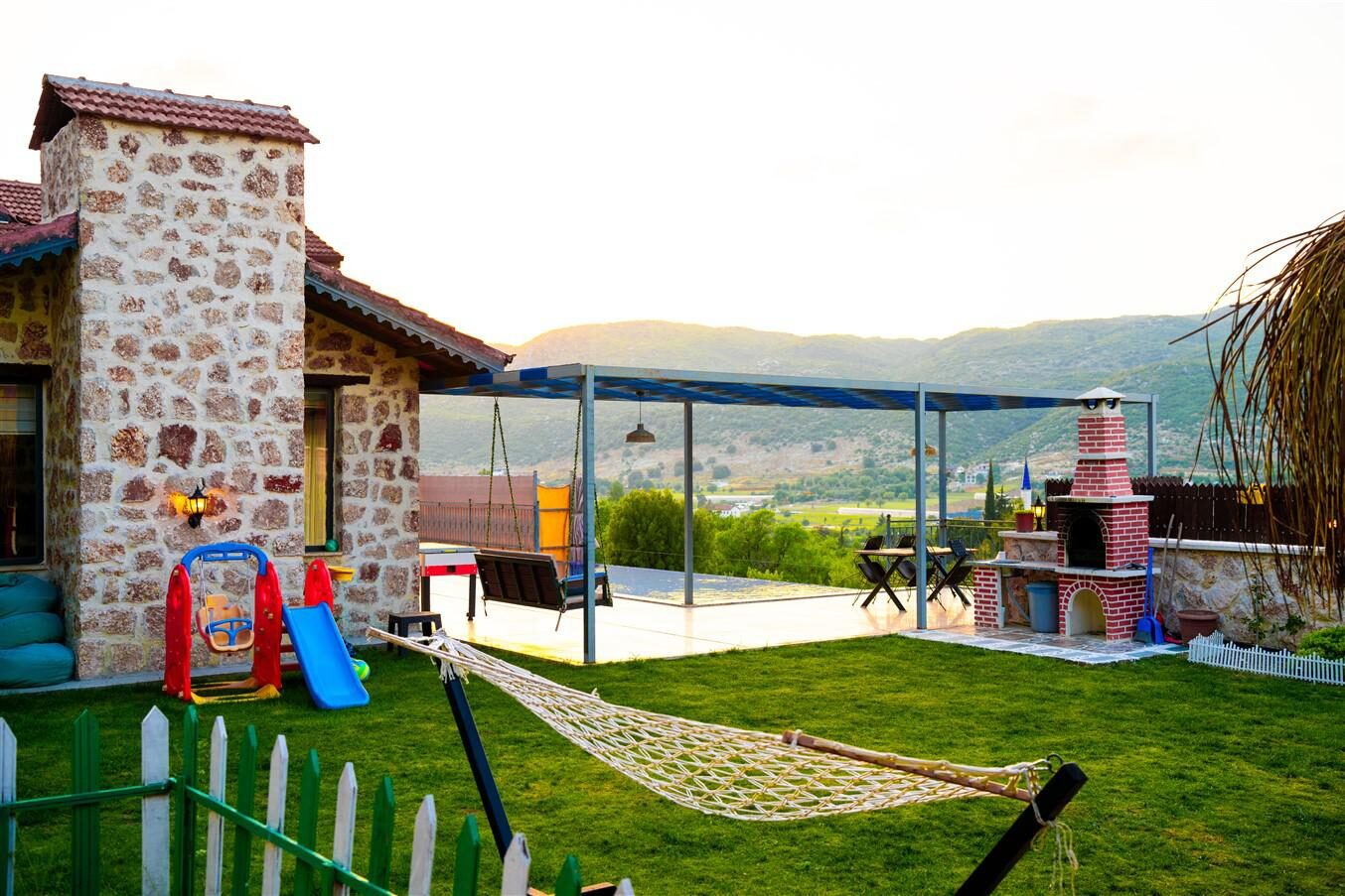 Villa Fiesta — 42